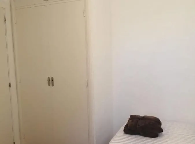 A 1 Minuto De Canteras *